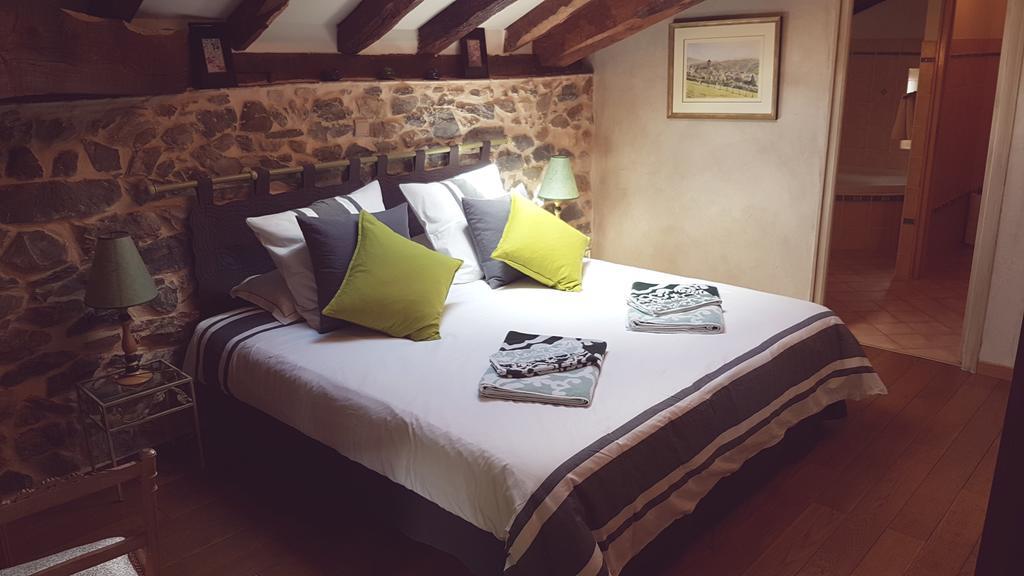 Chambre D'Hotes Moulin Urketa Ayherre Bilik gambar